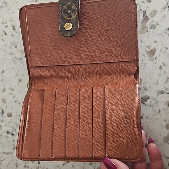 Louis Vuitton Monogram Brown Wallet with Box - Picture 7 of 14